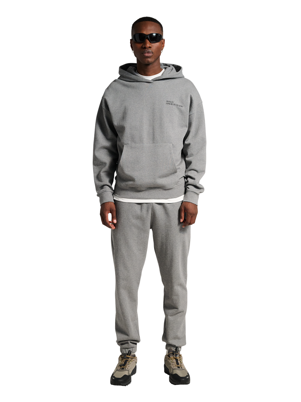 HALO ESSENTIAL HOODIE