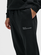 HALO ESSENTIAL SWEATPANTS