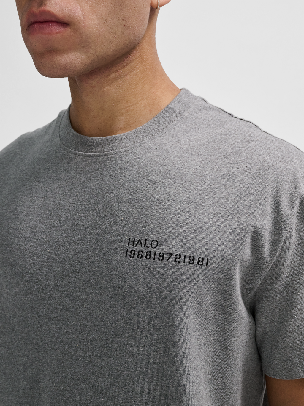 HALO ESSENTIAL T-SHIRT