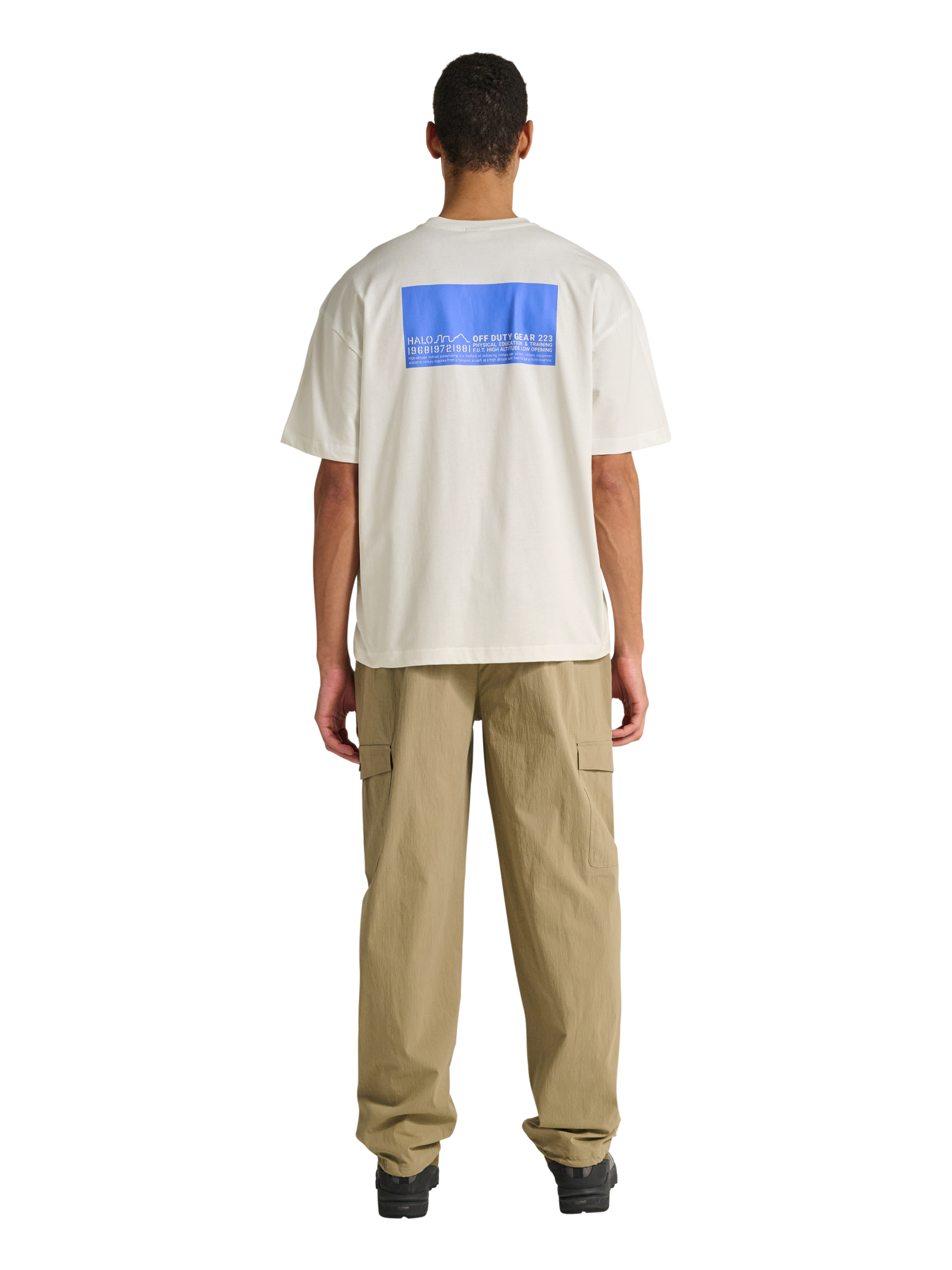 HALO GRAPHIC BOXY T-SHIRT