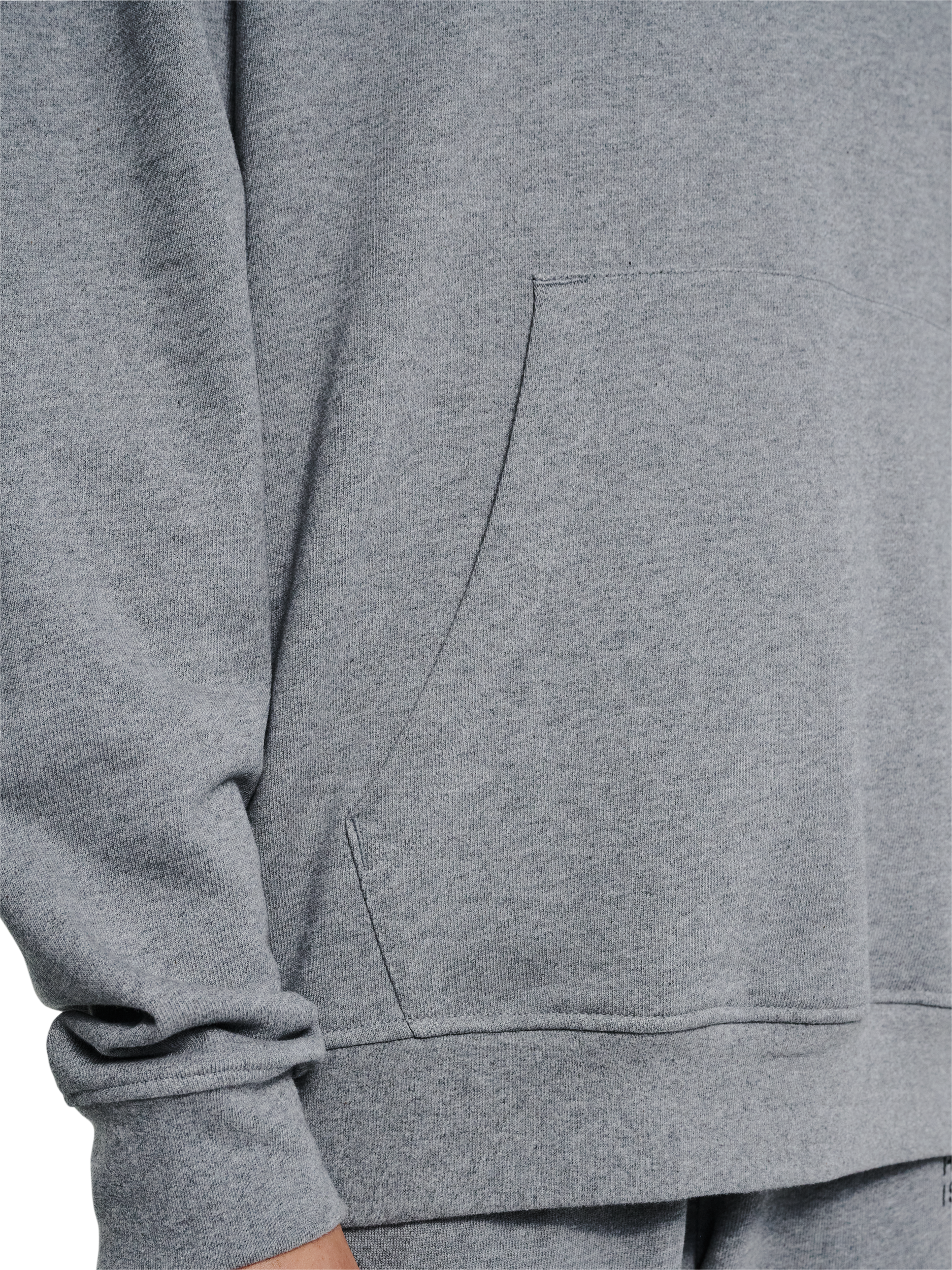 HALO ESSENTIAL HOODIE