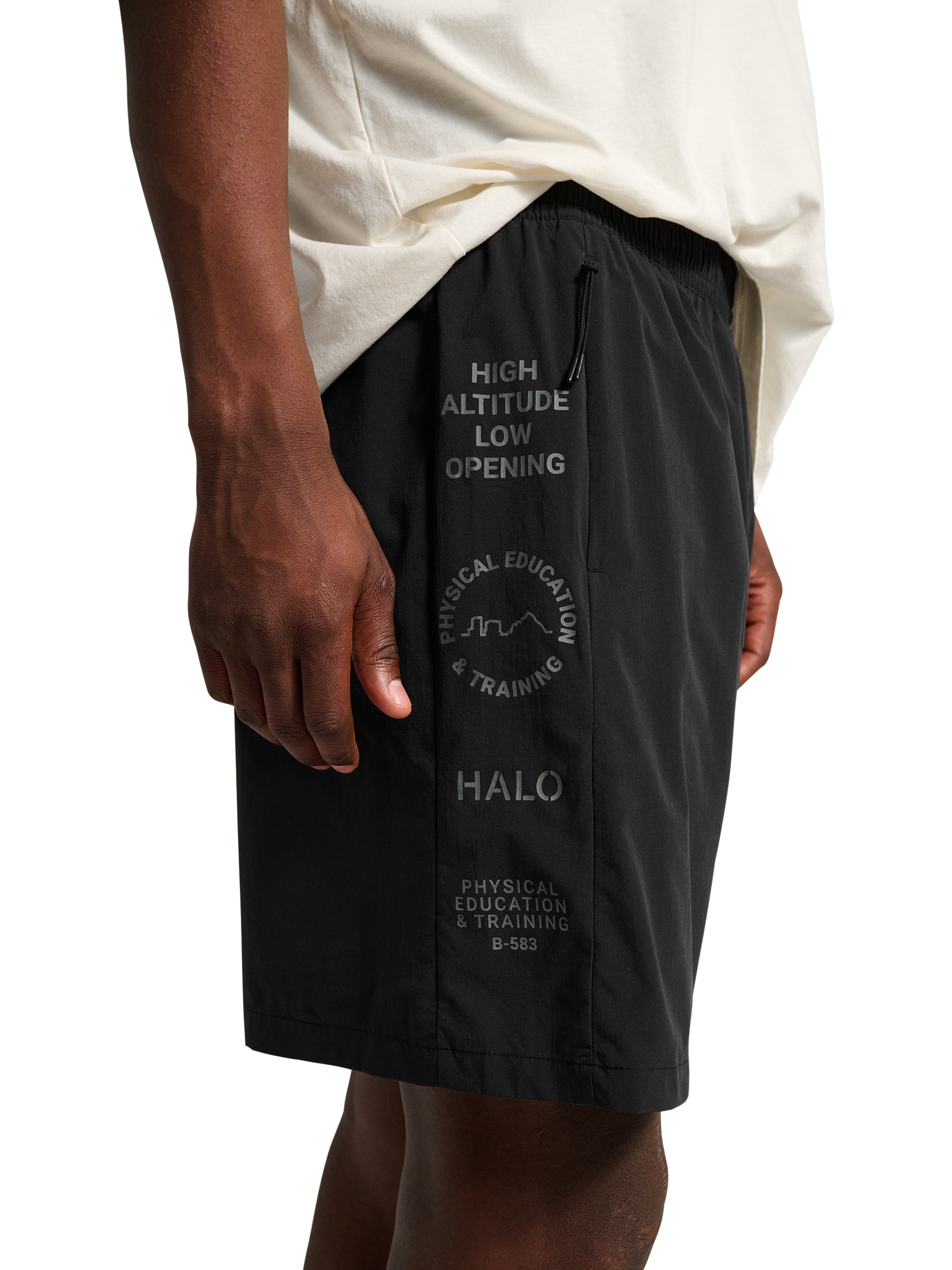 HALO GRAPHIC DIVISION SHORT