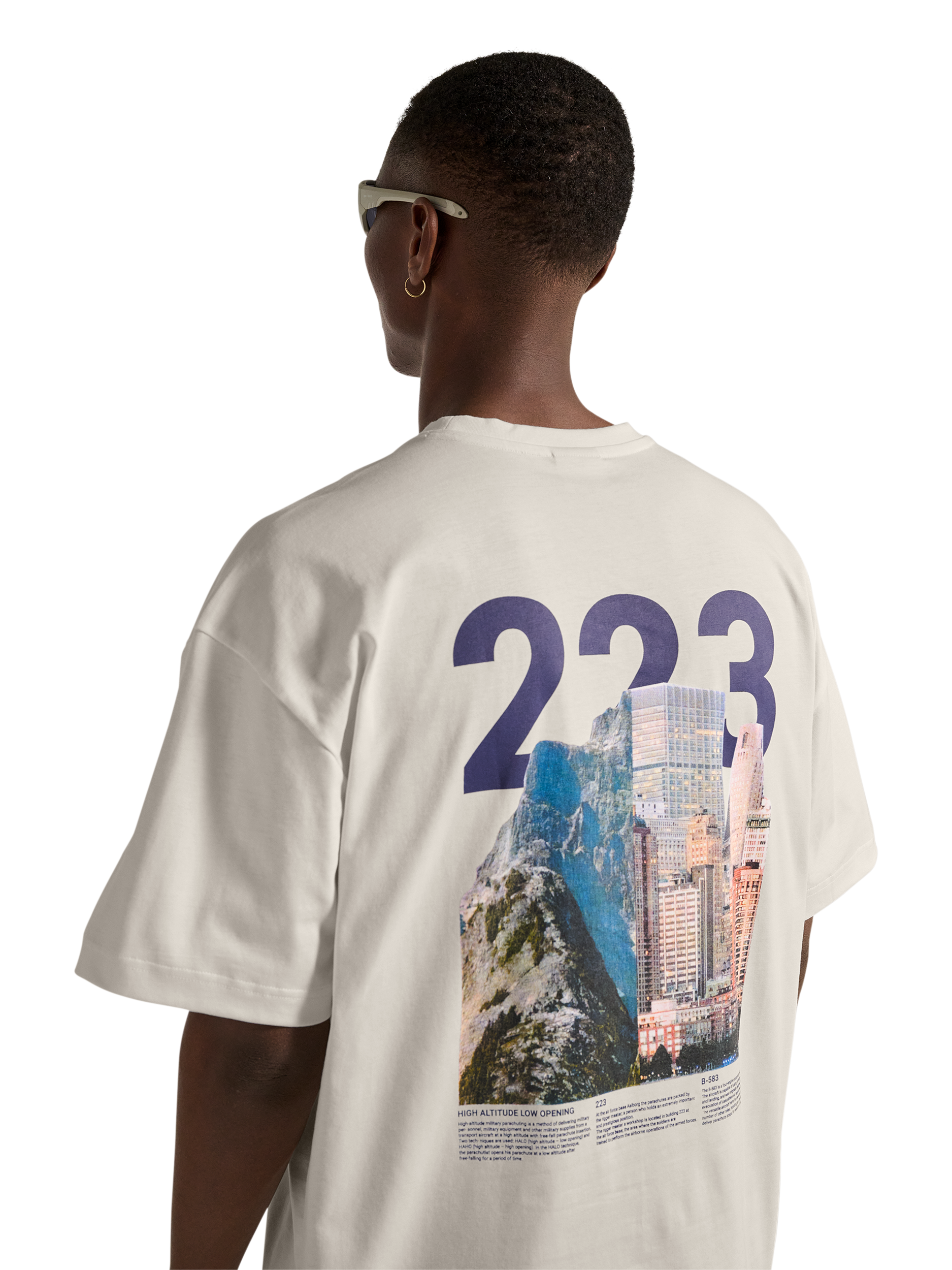 HALO GRAPHIC BOXY T-SHIRT