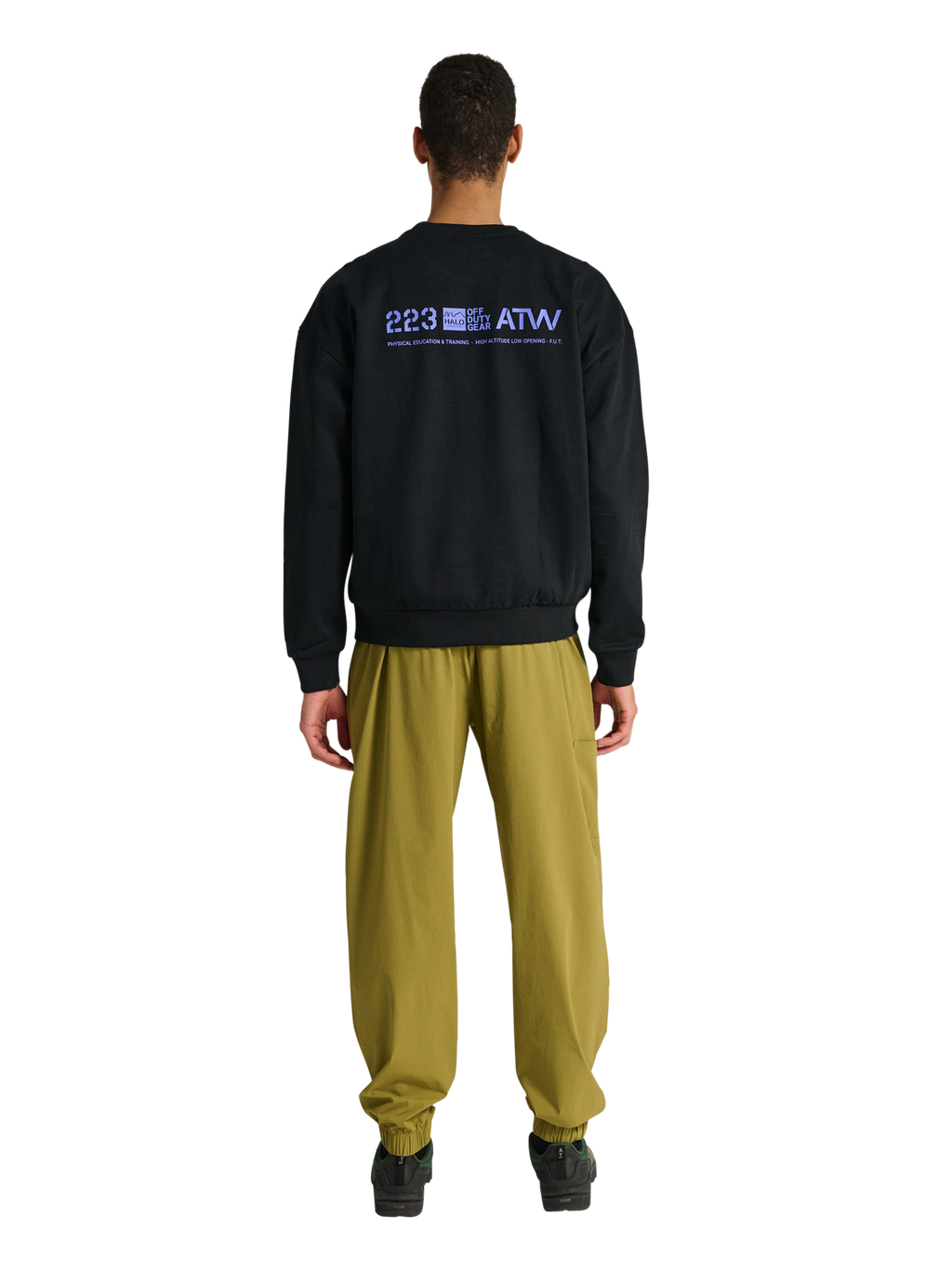 HALO GRAPHIC BOXY CREW