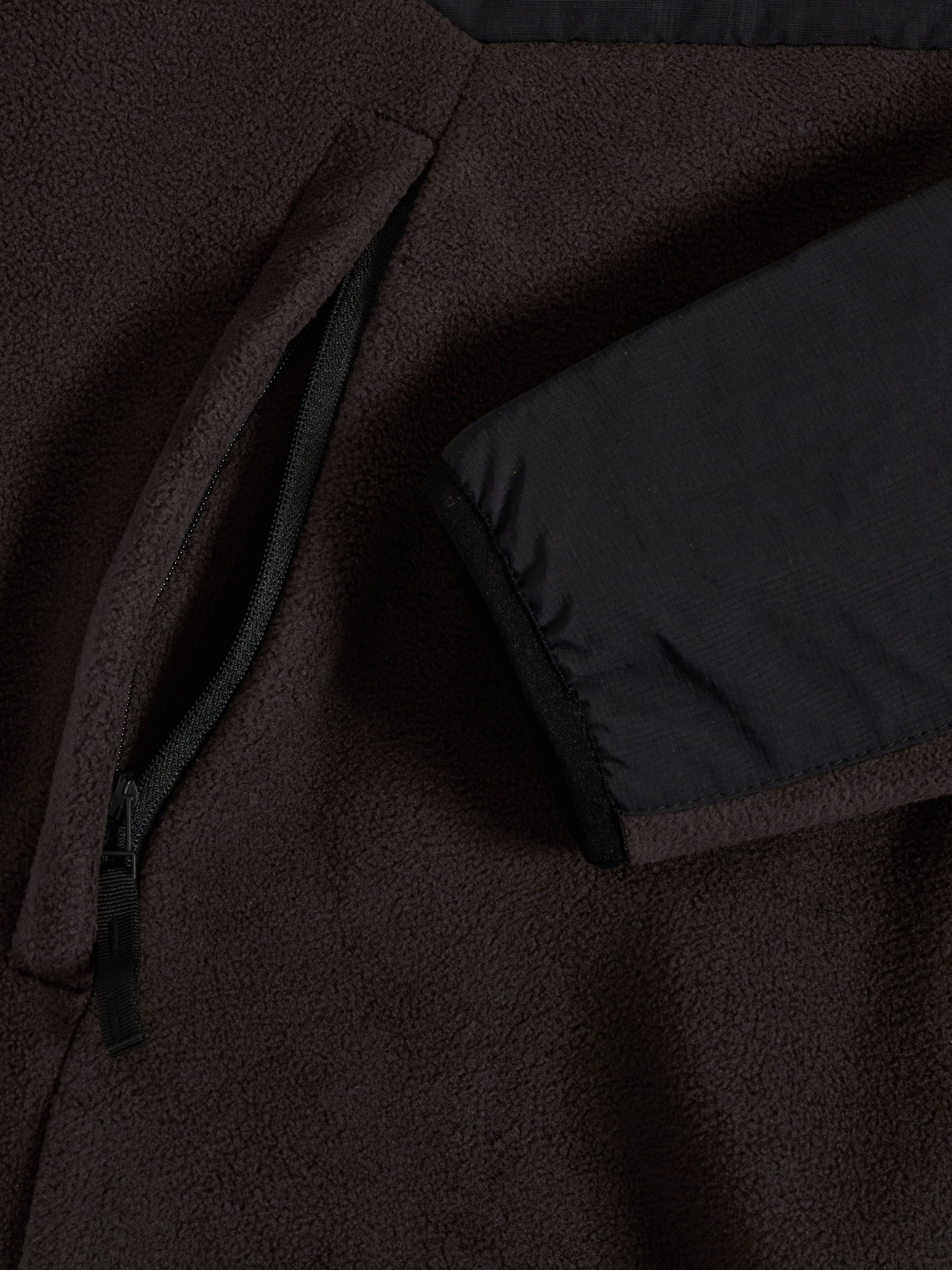 HALO BLOCKED ZIP FLEECE