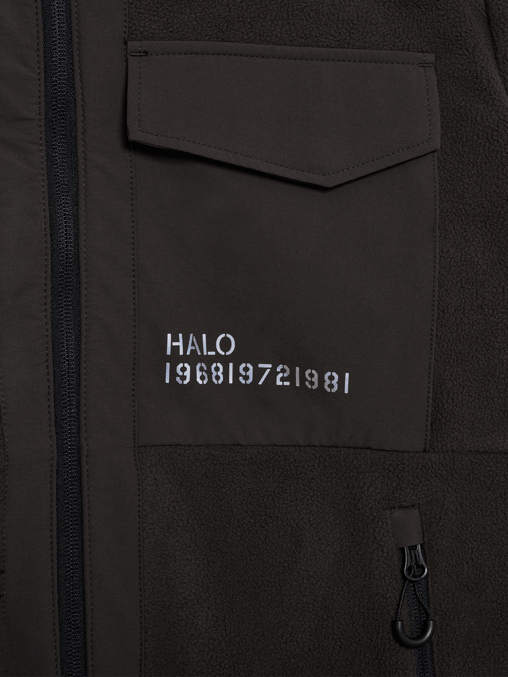 HALO PANELED FLEECE JACKET