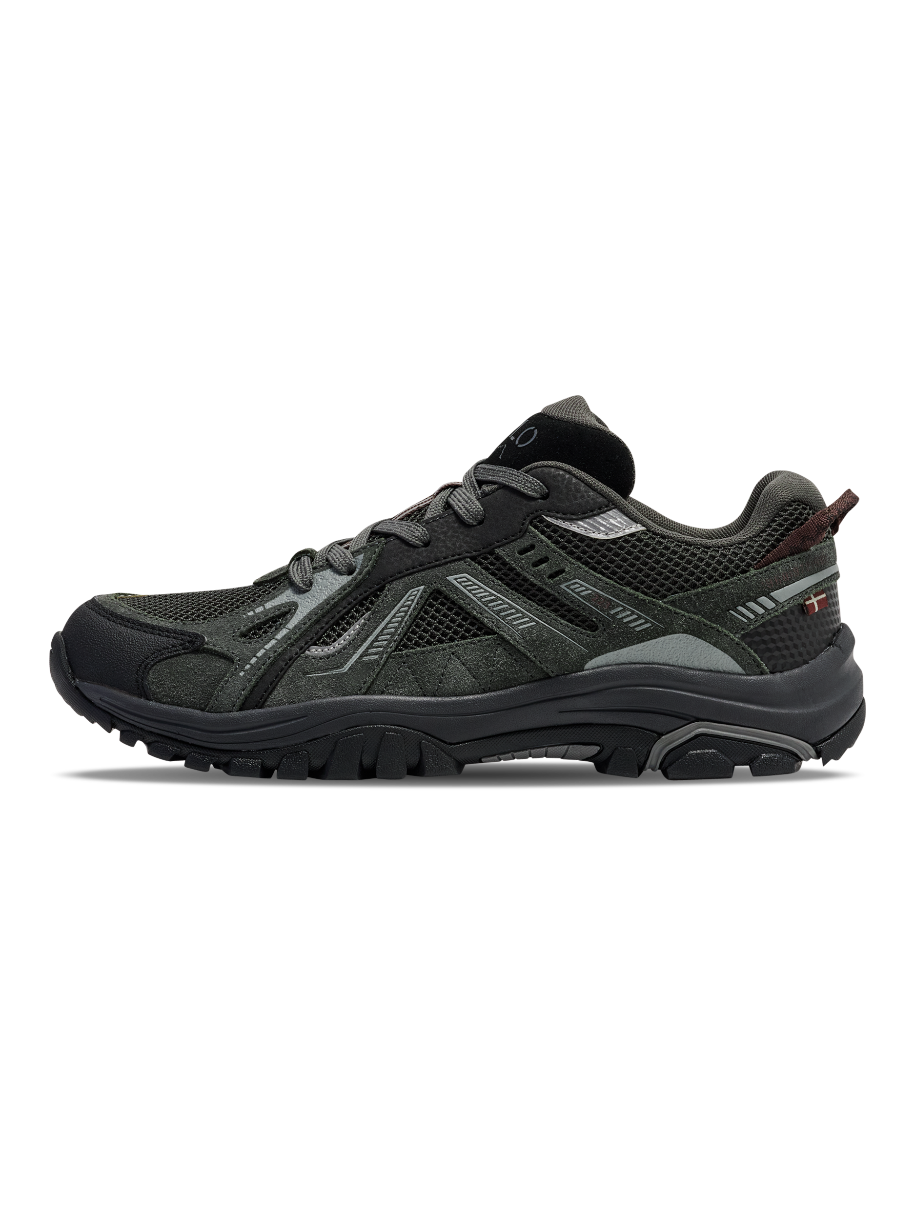 HALO DEPT. 223 SNEAKER