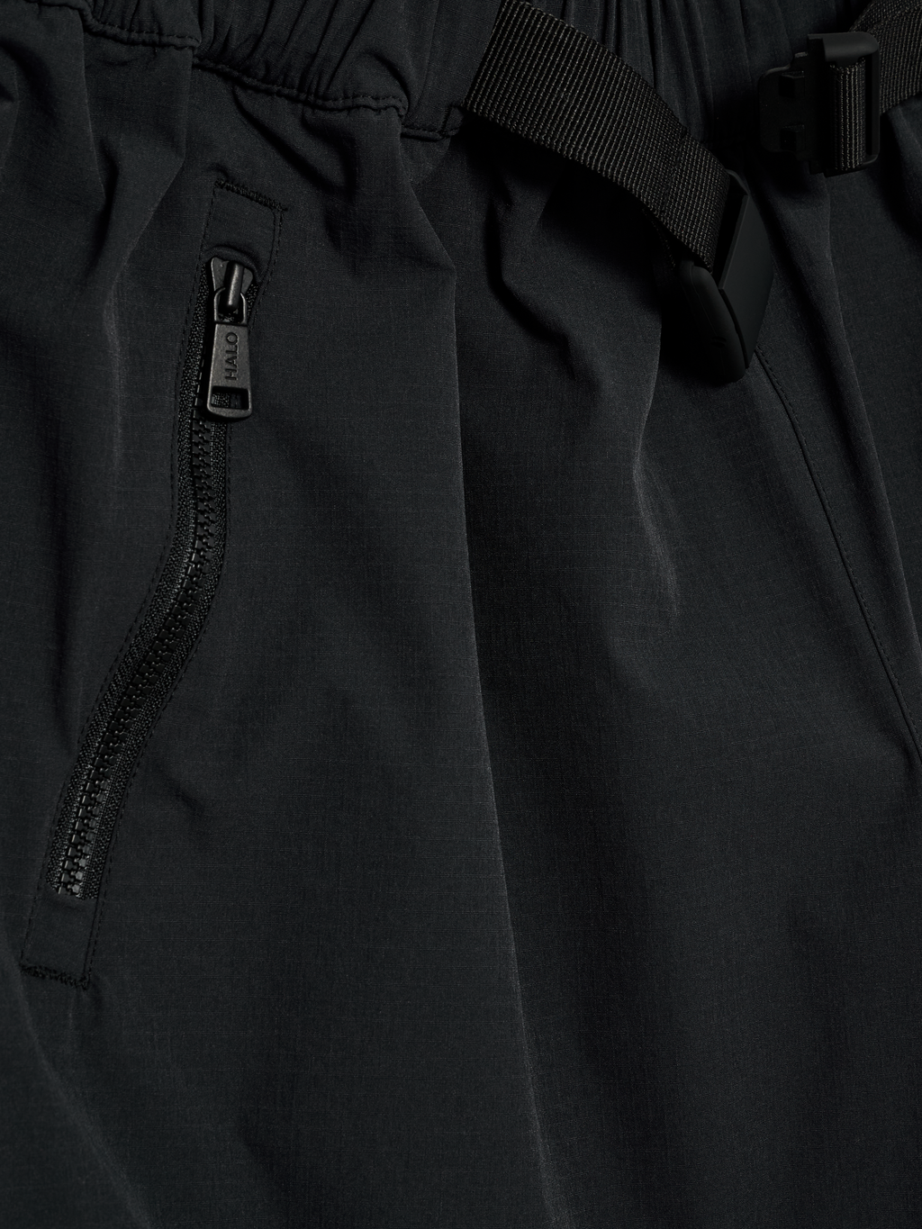 HALO MOVE SHORTS